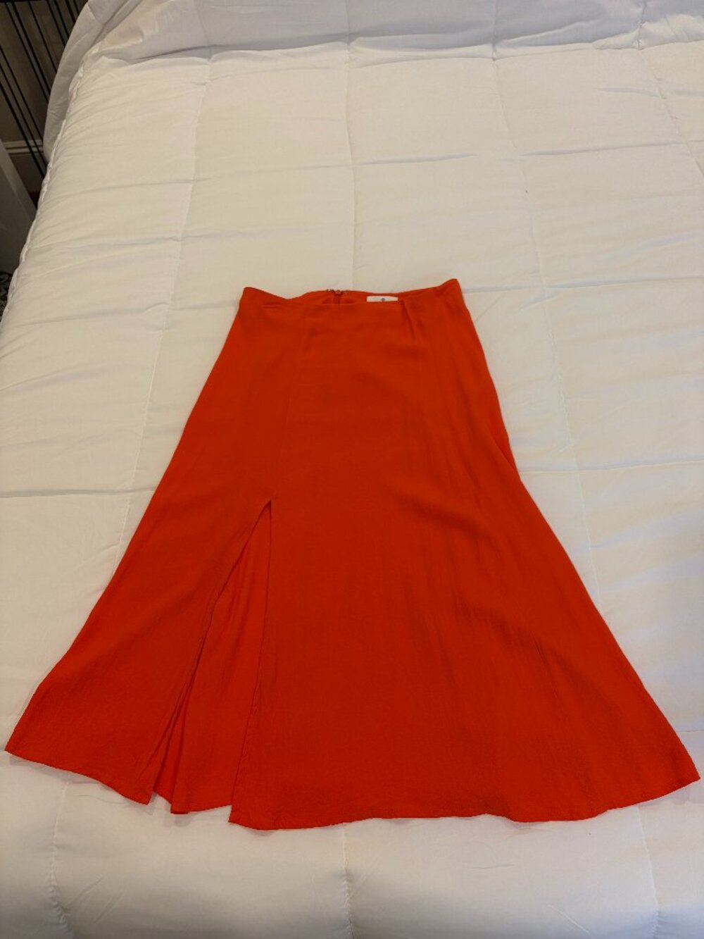 Socialite Red Midi Skirt with Slit